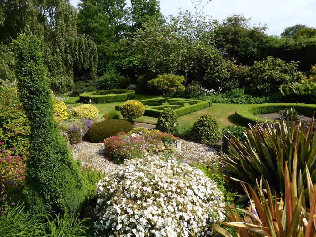 The Old Rectory B&B Kessingland Bagian luar foto